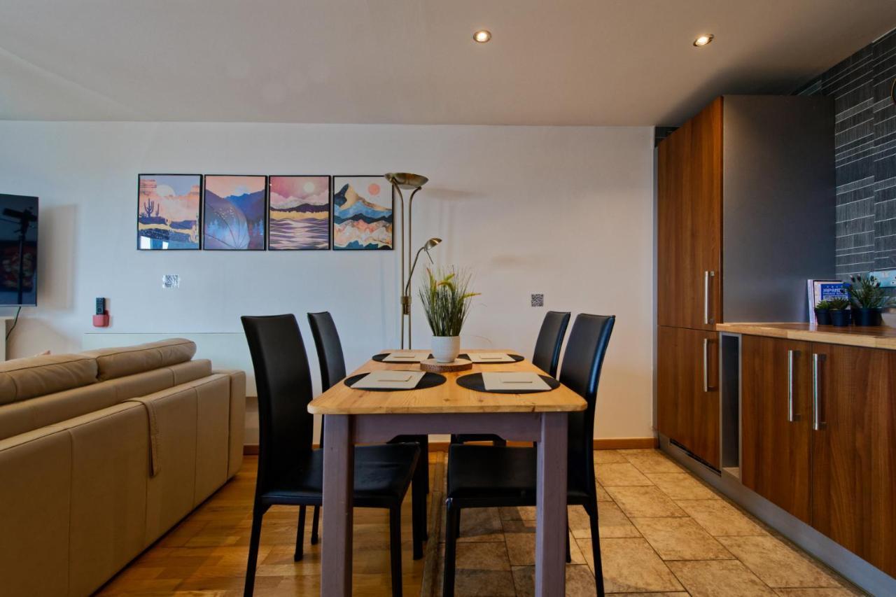 Sidemersey Livings- Convenient 1-Bedroom Flat With A View, Central Liverpool Exteriér fotografie