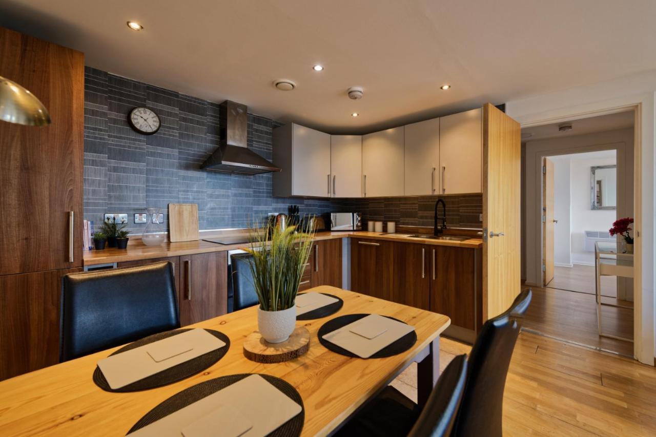 Sidemersey Livings- Convenient 1-Bedroom Flat With A View, Central Liverpool Exteriér fotografie