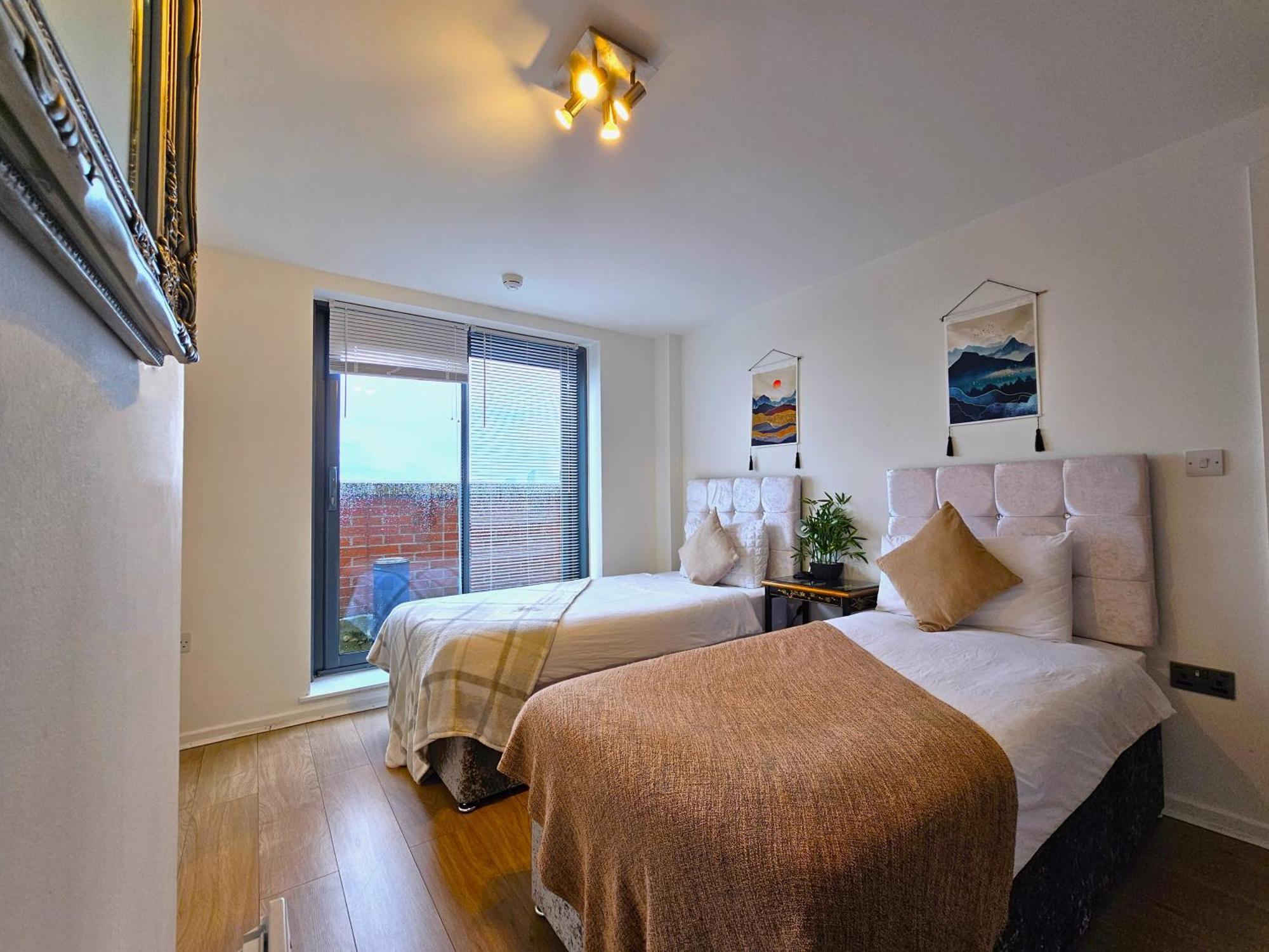 Sidemersey Livings- Convenient 1-Bedroom Flat With A View, Central Liverpool Exteriér fotografie